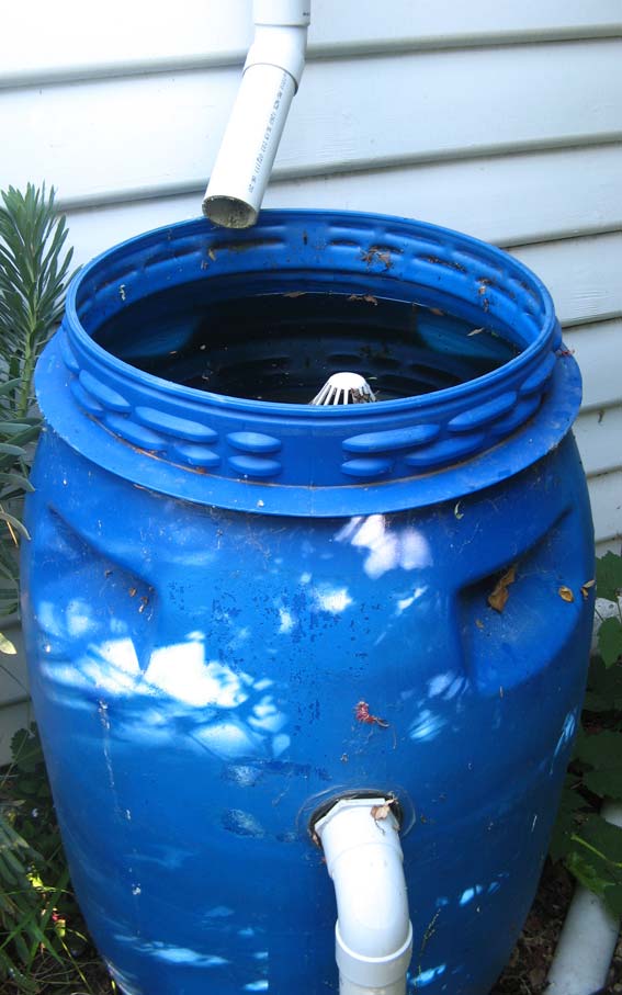 Photo of a plastic open drum tank